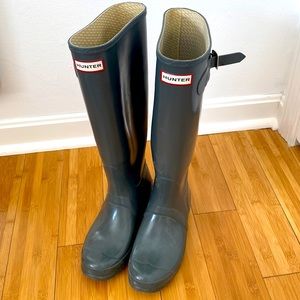 Hunter rain boots